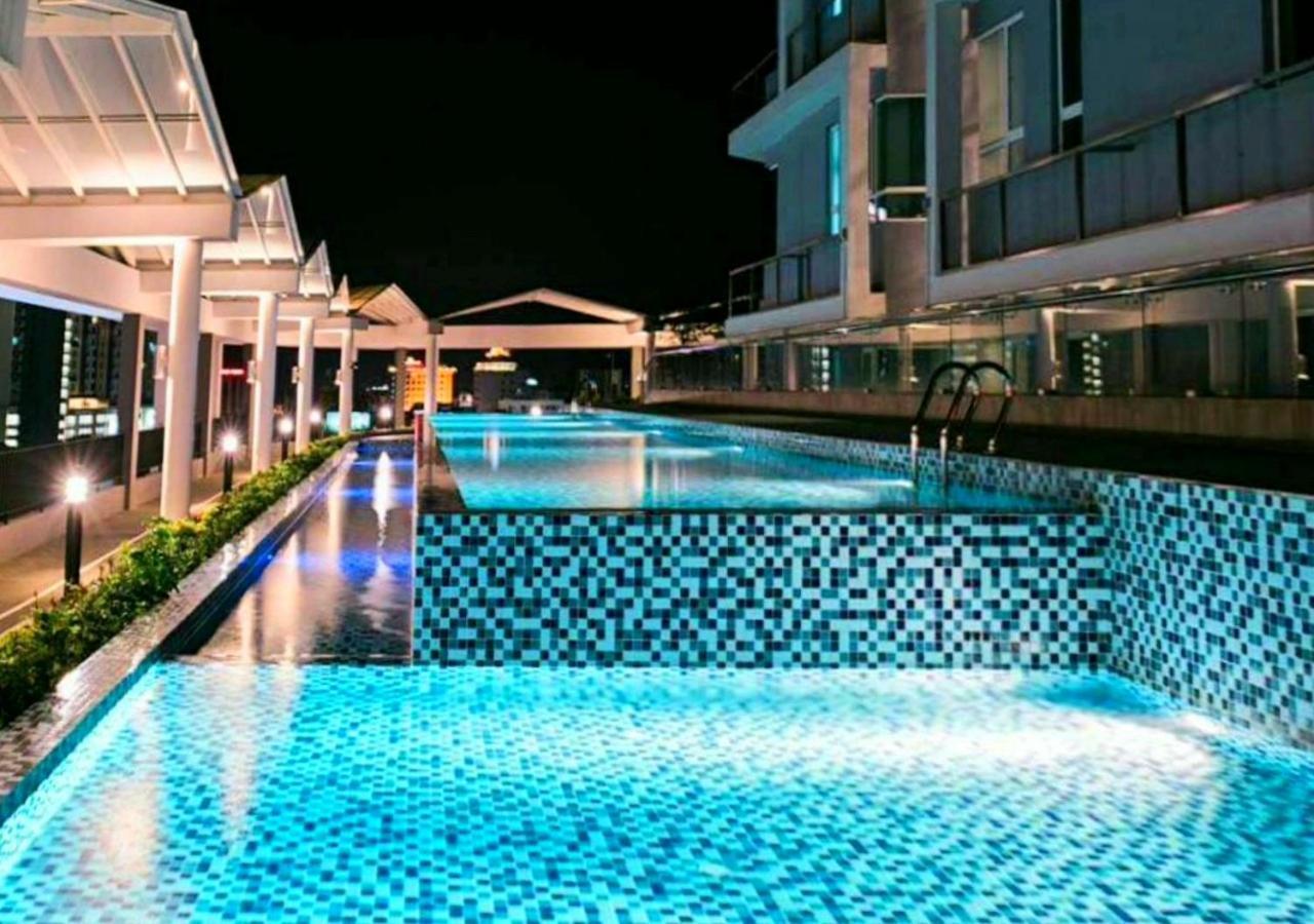 Ipoh City Modern Homestay Octagon 5-7 Pax Apartment Suite Free Parking By City Home Empire Eksteriør billede